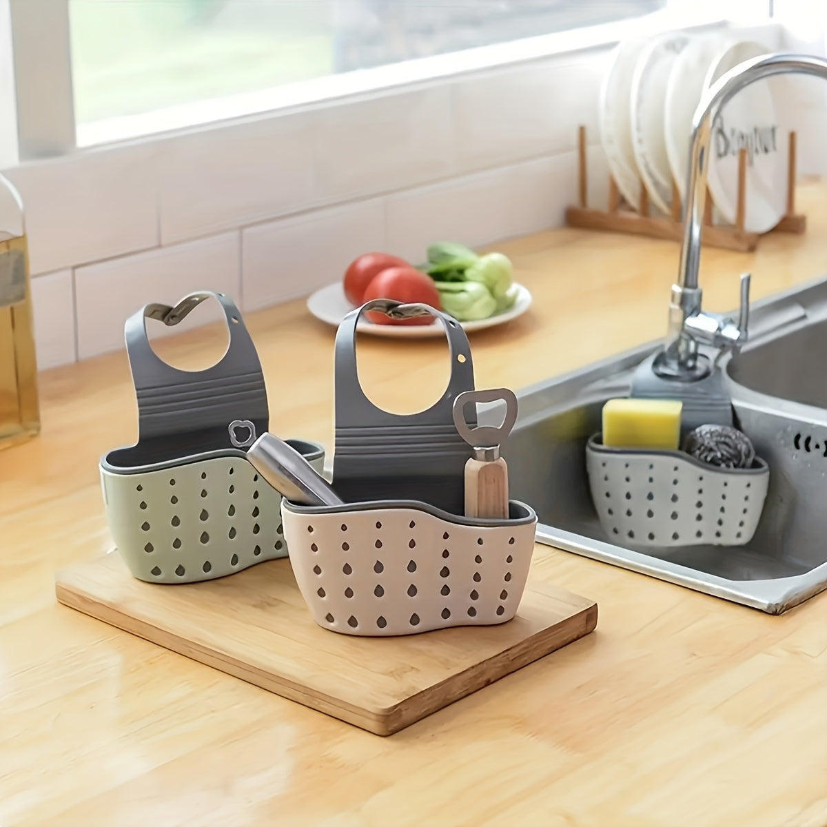 Multi-Functional Hanging Sink Organizer – Draining Basket for Sponges, Utensils & Produce